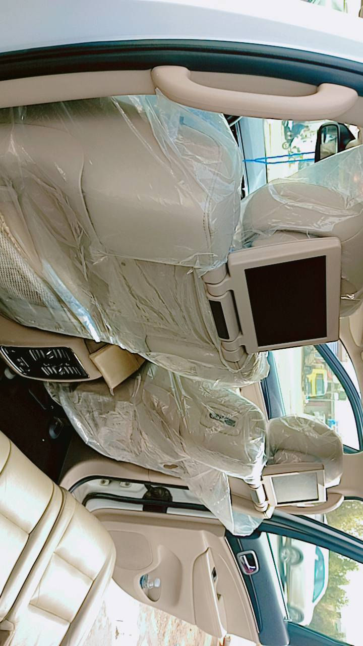 جيب 2019 لمتد  ( خـليـجـي )تم تخفيض السعررر🔥🔥🔥🔥
ماشية 90,000الف

الموديل:2019 (خليجي)وكالة 

المحرك : V6.  3.6L . 

كفاله عامه

لون ابيض

المواصفات :

• دفع رباعي 4x4 . 

• تحذير النقطة عمياء ⚠ .

• ويل قياس 20 انج .

• انارة متحركة .

• سقف بانوراما . 

• شاشه كبيرة . 

• نظام الخرائط (GPS) .

• ستيرن كهربائي . 

• المصابيح الأمامية زنون .

• كشافات الضباب زنون .     

• تشغيل عن بعد .

• صندوق كهربائي ..

• حفظ وضعيات الجلوس (ميموري) . 

• المقاعد الأمامية كهربائية .

• المقاعد الأمامية تبريد وتدفئة .

• المقاعد الخلفية تدفئة .. 

• حساسات أمامية . 

• حساسات خلفية . 

• كاميرا خلفية دوارة.

• تدفئة ستيرن . 

• مانع تصادم خلفي .

• ابل كاربلي وايرلس . 

• محدد سرعة . سقف بنوراما فتحتين

• نظام التشغيل والاطفاء الاوتوماتيكي ( Auto Start System. )

• ⁠مري قلاب

• ⁠مري شفط

• وضعيات قيادة

• ⁠شفتات ستيرن

• ⁠داخل بيجي 

• ⁠سيستم سماعات

• ⁠هزة وسنوية جديدة

• ⁠سيارة بسمي مداور ثاني يوم

• ⁠تايرات جدد

⁠***********

السعر 290$

وبيه مجال حك جيه
