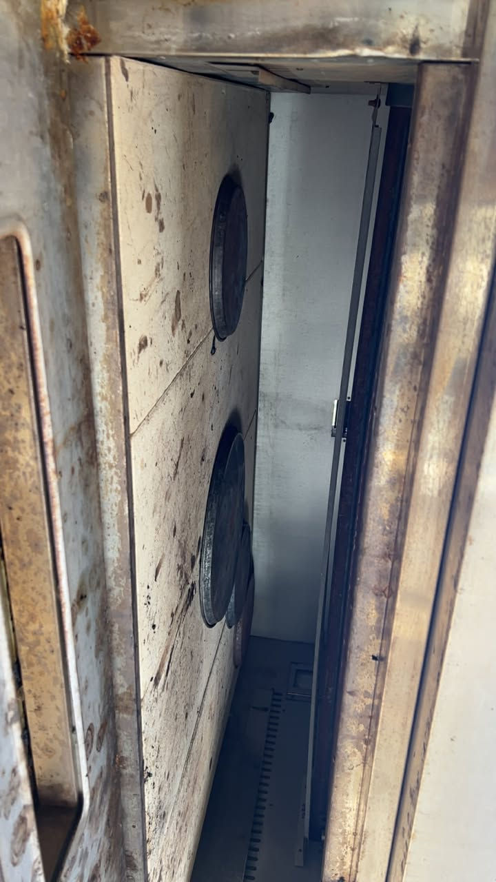 فرن بيتزا ستل ستيل 
#يستوعب ٨ صواني بيتزا كبيره # حجم الصينية  36
#فترة الاستخدام شهرين فقط 
#السعر  ٨٥٠  الف  بي مجال 
#يوجد  توصيل لمحافظة بغداد فقط 
#العنوان : الانبار - الرمادي - قرب مول ام عمار 
الي يريده يتصل بالرقم 
‏‪0774 196 8336‬‏
#واتساب  #واتساب #واتساب
يرجى متابعة الصفحه  (طلب صداقه )
ليصلكم كل ماهو جديد 
نعمل لخدمتكم 
علي البابلي
