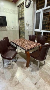 ميز طعام مرمر • ٥ كراسي • بابل