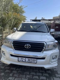 لاندكروزر • ٢٠١٤ • نضيفه