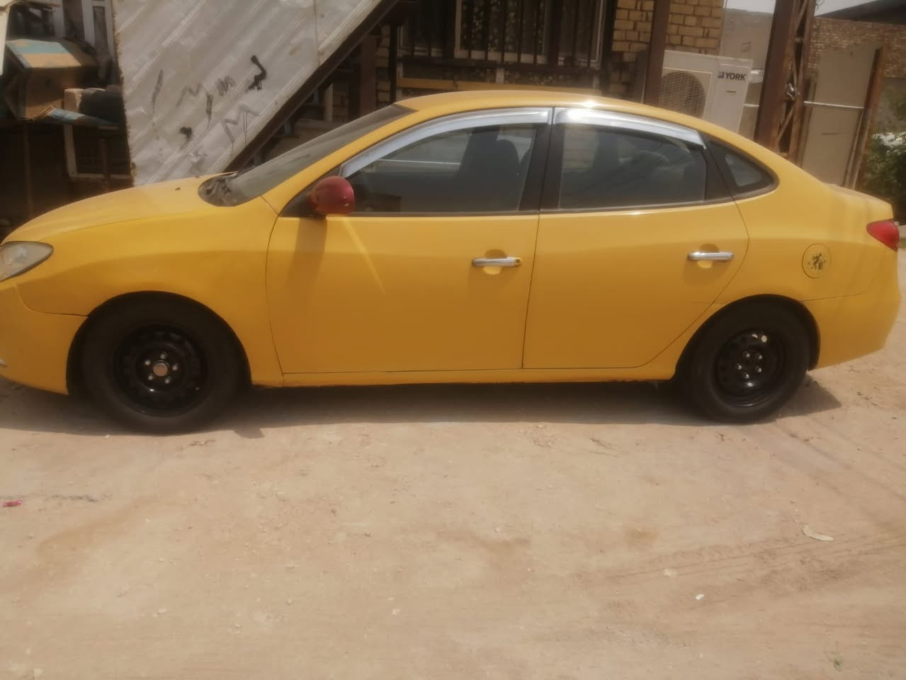 النترا 2010 كندي السياره بيه جاملغ جهت السايق معمر نفسه مامبدل وشويه من الغد جهت السايق فقط شاصي كفاله كير مكينه 2000تبريد تدفئة كشنات اماميه كل جديد السياره حداديه 60 بالميه رقم بابل انكليزي بسمي سنويته لل31 هزه جديده معروضه 92 وبيهه مجال بسيط


**إذا كنت صاحب هذا الإعلان وتريد حذفه لأي سبب، رجاءا أرسل رسالة إلى الدعم الفني**