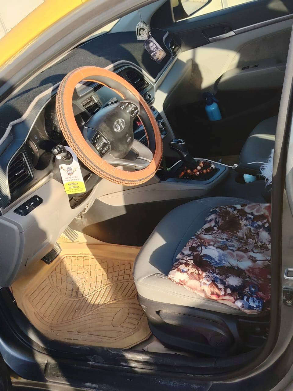 السلام عليكم ساره الانترا 2020نضيفه حادثه جاملغ وباب السائق نص فول السياره مكانه كربلاء سياره حلوه بدون دواخل ماشيه 80الف وارد امريكي رقم ***********
***********
