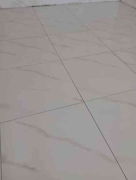 خلفه مصري شغل درجه اولى ليزر وقضبان تسليم مهندسين كاشى ومرمر وبايات بورسلين لتواصل ***********
