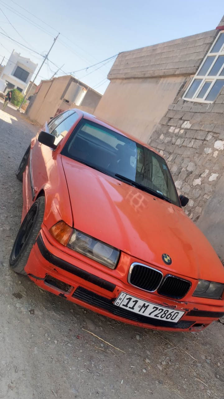 Bmw رقم بغداد مشروع وطني لحد 2031 سياره نظيفه وحلوه شرط تحويل او وكاله تبريد كير اوً محرك او كهربائيات كله شرط محرك 6 بومه دبل فانوس 28 او كير عادي يعني يحرك شارع وشلعه مخيفه سعره 30 مكاني كركوك *********** واتساب 
للاتصال *********** كركوك, العراق
