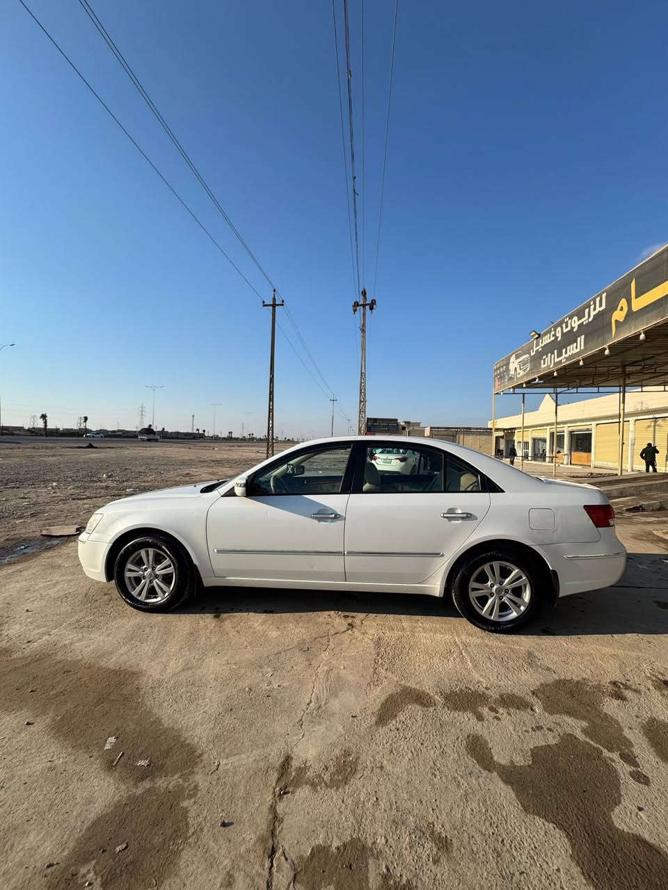 سلام عليكم 
اللبيع 
سوناتا موديل 2011 خليجي رقم بغداد تريد تحويل تريد وكاله حره مشروع وطني سنويه الغايه 2029 تحويل ثاني يوم 
وارد خليجي ضررها جاملغ الامامي الايسر باقي كفاله والسونار موجود بلمنشور
مواصفات سياره
شاشه كبيره 
كامرا خلفيه 
دواخل عسلي 
محرك 2400 دوش 
تبريد قطعتين 
ويل كروم 
أشاره بلمري 
تحكمات ستيرن كامله 

سياره جاهزه وجديده الاخير 
كير محرك تبريد تخم تاير حداديه كله جديد وشرط
مكان - سياره - تكريت الشهامه
سعر139 بي مجال
الاستفسار أكثر ‭+964 774 804 8495‬
