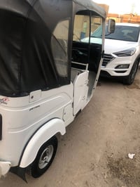 تكتك مديل 21 شهر 11 مكاني الامين الثانية خلف مطعم الرياضي رقمي 0770487...