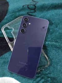 نظيف ٩٨٪ • ذاكرة ٢٥٦ • رام ١٦