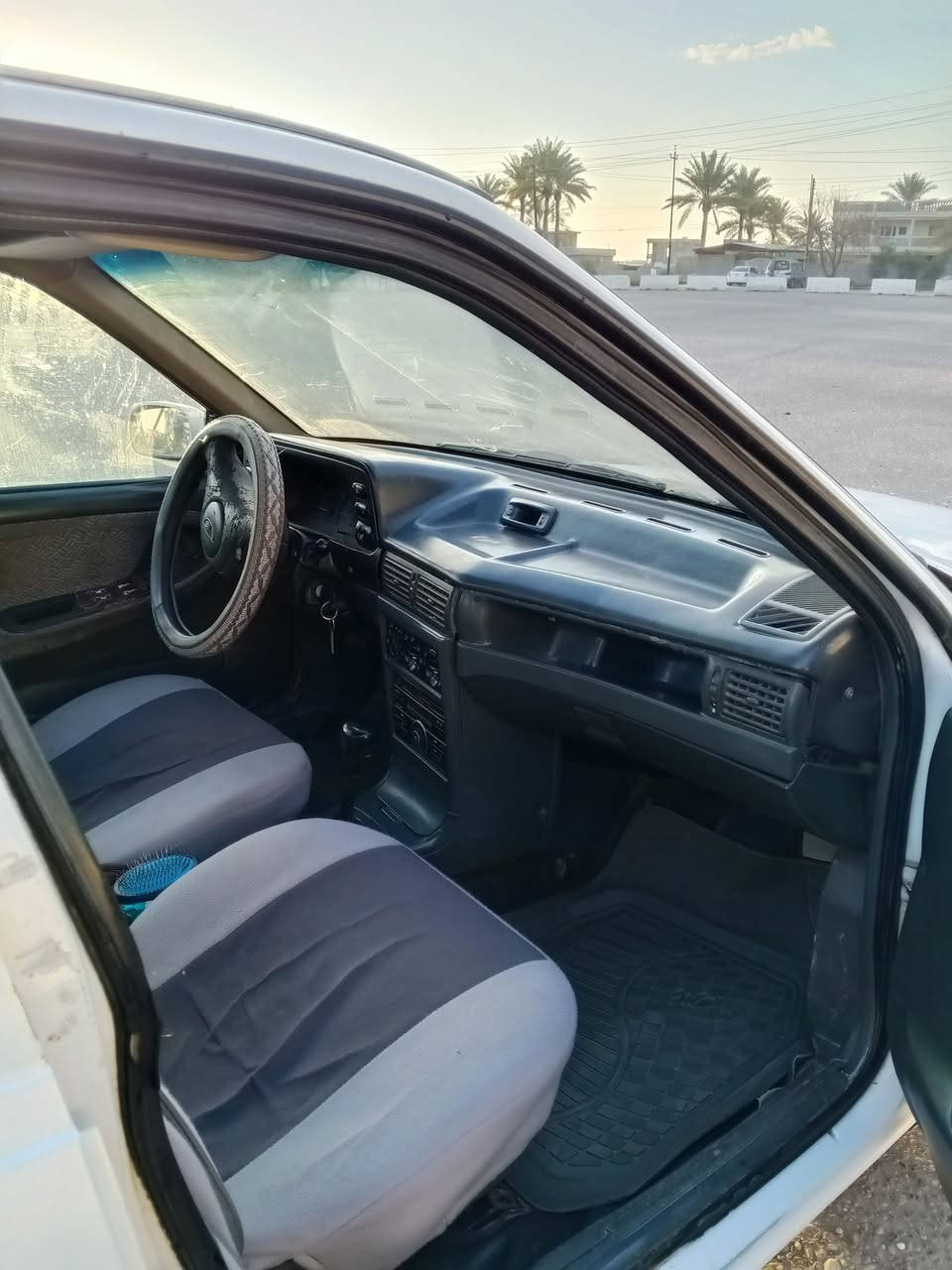 سلام عليكم 
من رخصة الادمن
دايو سلو موديل 1995 رقم بغداد ب اسمي تحويل مباشر كير أوتو  محرك كير مكفولات  السعر 32 وبيه مجال 
مكاني صلاح الدين الضلوعيه ***********
