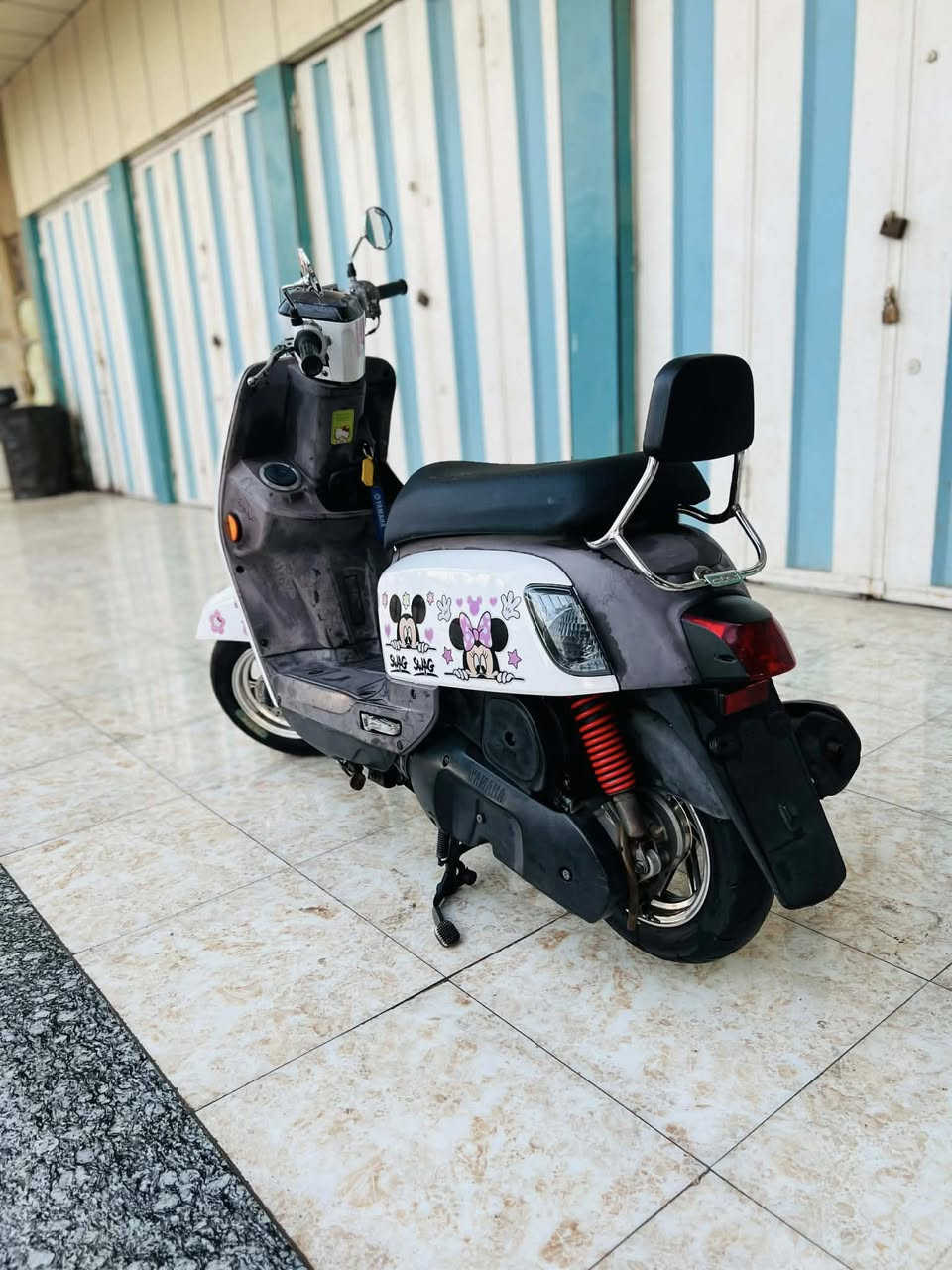 سلام عليكم دراجه بوليس مسطره لبيع او مراوس بفله دراجه كفاله عامه اي نقص مابيه ولي يريده موجوده خاص او عل رقم *********** خادمك
