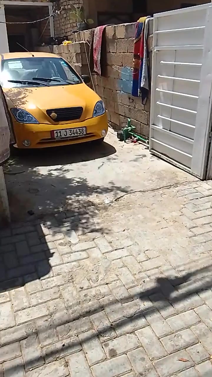 السلام عليكم بيت للبيع مساحه 130 قرب القلعه الامين الثانيه***********

