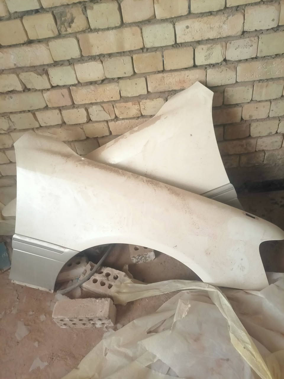 سلام عليكم فره ملكه البيع السعر 150 نظيفه حلوه كامله بطاين سماعات جام العنوان نجف غير متواجد على فيس ***********
