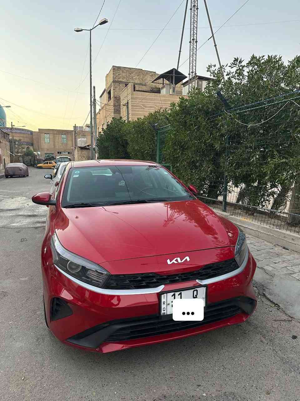 فورتي موديل 2024
حادثه قبق جنطه وراجع نفسه حادثه خفيف موضح بصوره بدون ايرباك بدون دواخل سياره أحلى من صوره 
ماشيه ٤٦ الف 
عنوان بغداد مدينه الصدر 
رقم بغداد 
***********

  ***********
