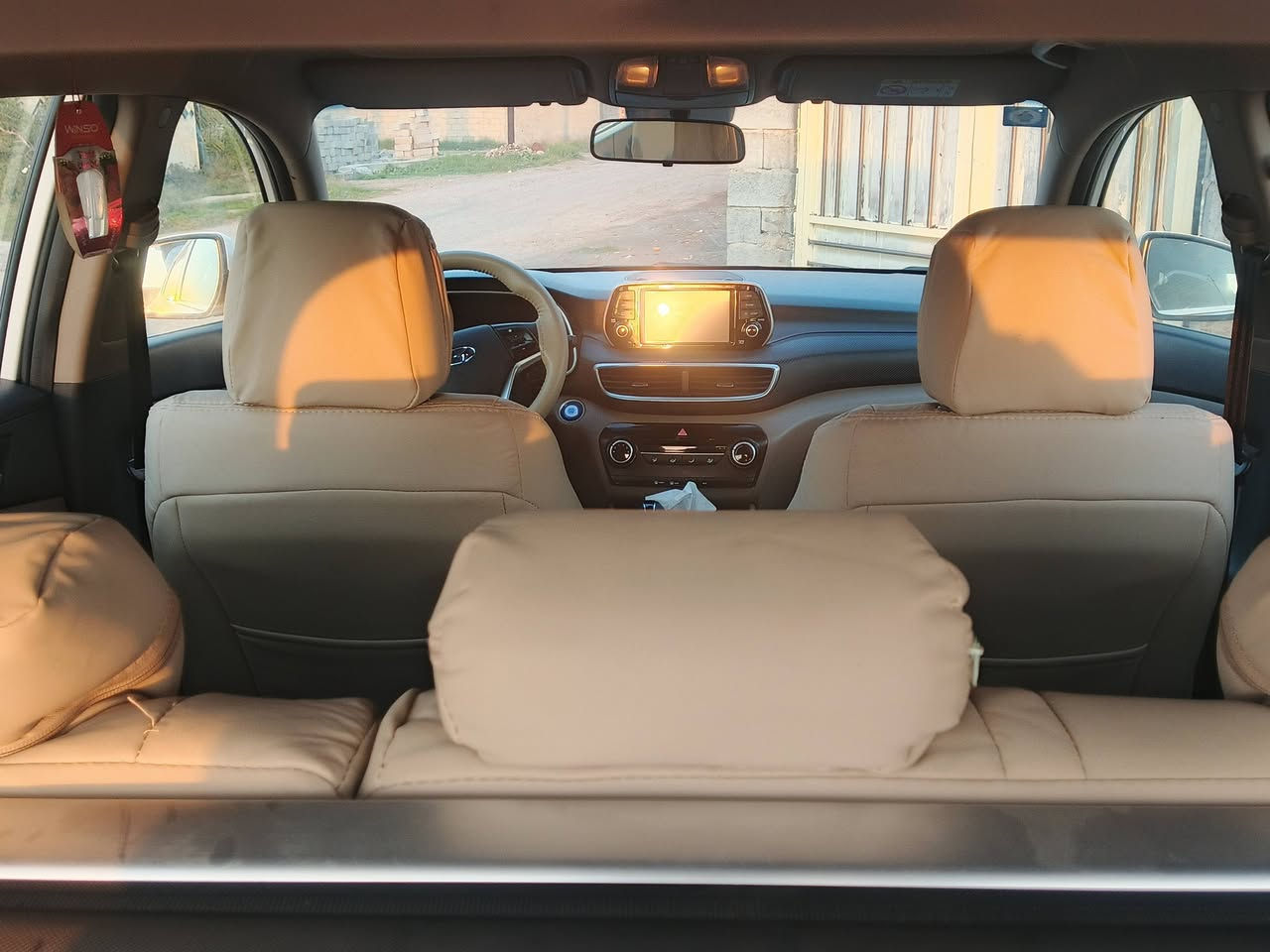 توسان 2019 للبيع ماشيه 91الف العنوان صلاح الدين بلد للبيع السعر 210 ورقه
***********
