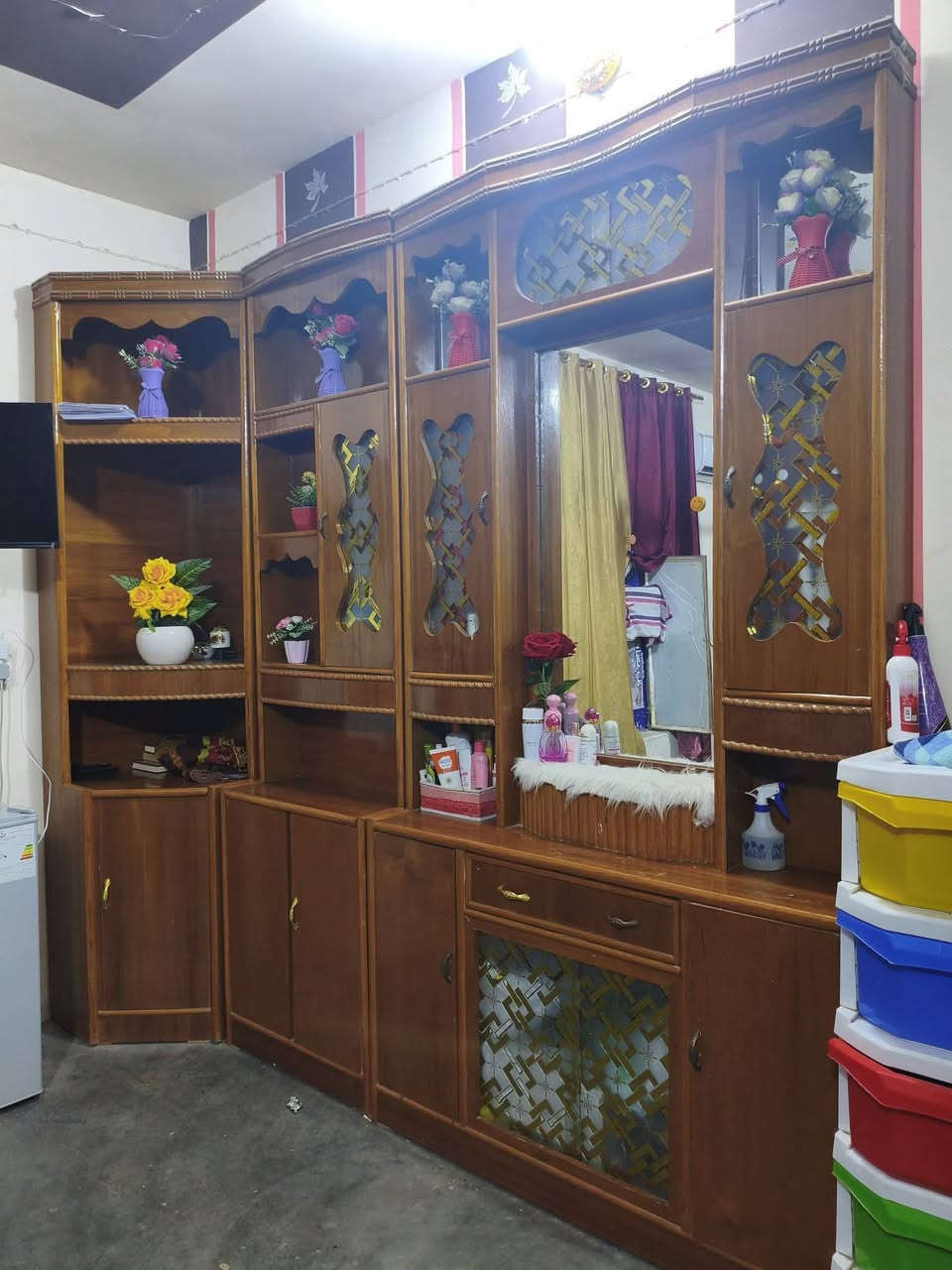 للبيع غرفه نوم سعر ٧٥٠ وبيه مجال ع خاص
المكان قضاء الكرمة... الرشاد
*********** بي اوتساب
