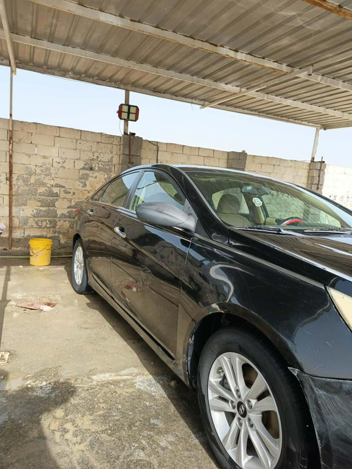 للبيع سوناتا 2012
بيه 4 قطع بنيد جاملغ باب تبديل نفس اللون حصرا وربع بارد بالجاملغ الوره

 

سنويه 2028

كير مكينه كفاله

تبريد كفاله

سعر 90 وبيه مجال للشراي

 للاتصال حصرا على رقم ***********
