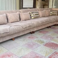 ديوان تركي • نظيف ١٠/١٠ • سرير ومخزن