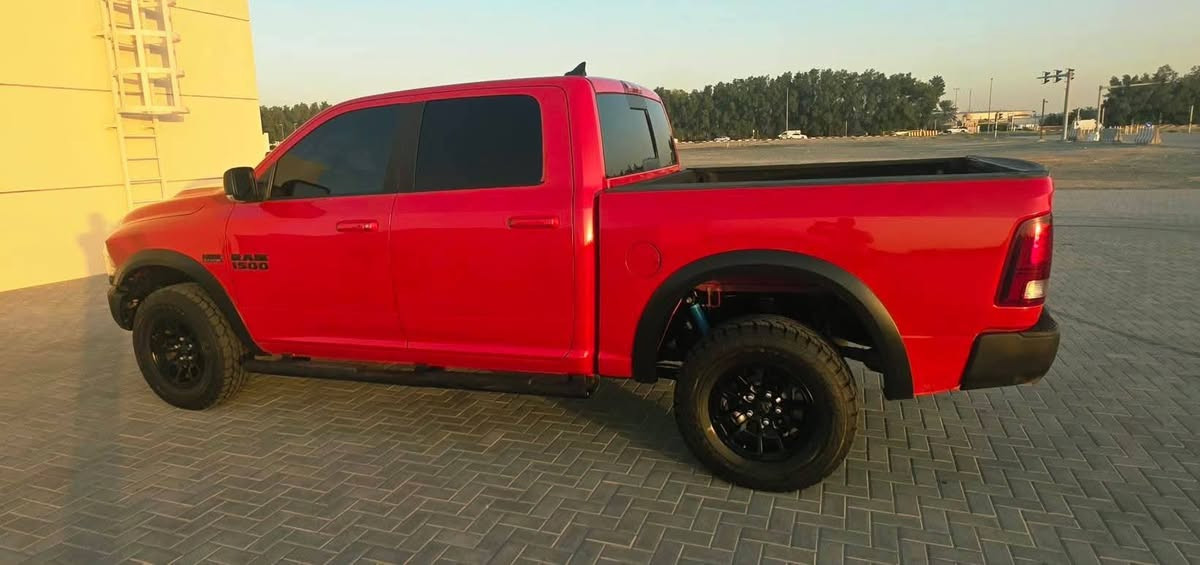 السلام عليكم 🌹🌹
ادوات كلك بدون تحويل
دوج رام ريبل
موديل 2018
متومة رقم انكليزي الجديد
مكينة/8 سلندر 5700
باب طويل بدي قصير
مكفولة من الصبغ والكص والضربة
مكينة وكير وحدادية بالشرط 
السعر 90 ورقة وبيهة مجال 
للاستفسار الاتصال 
***********
