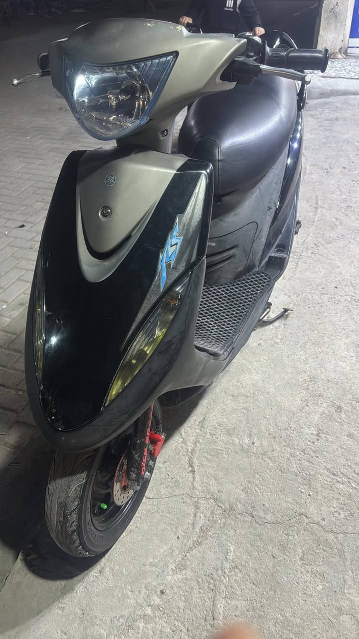 للبيع مكفوله من كلشي مابيه نقص برغي دراجه عله وضع رمبه كابرتر سلف بلادي شلعه معدل 120مكاني بغدادبلديات رقم ***********
