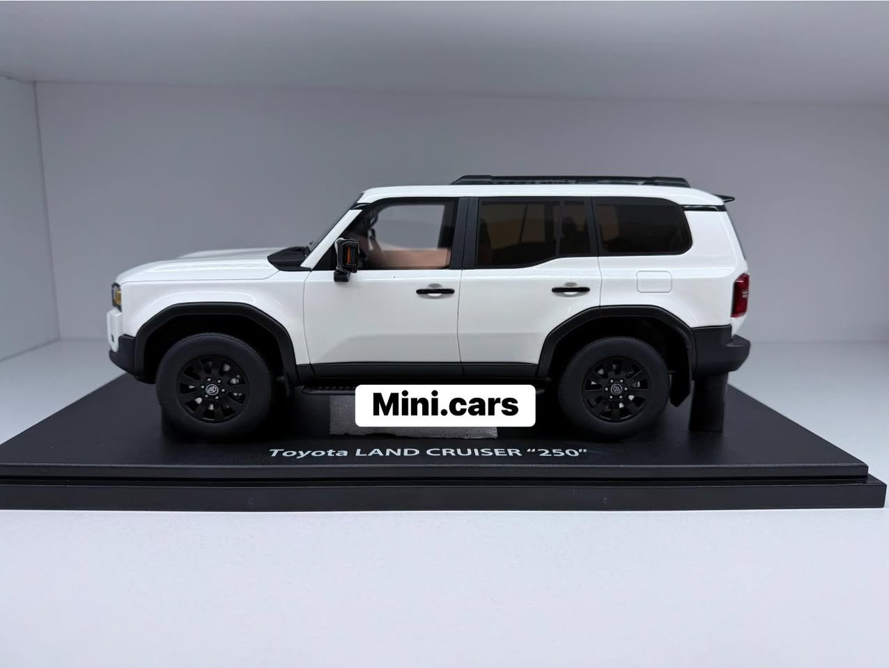 Toyota Land Cruiser LC 250 Prado

Brand : Kyosho
Scale : 1/18
Price : 200$

WhatsApp: +9647504702207

‎التوصيل لجميع مناطق اربيل مجانا

‎گەیاندن بەخۆرایە بۆ ناو شاری هەولێر


**إذا كنت صاحب هذا الإعلان وتريد حذفه لأي سبب، رجاءا أرسل رسالة إلى الدعم الفني**