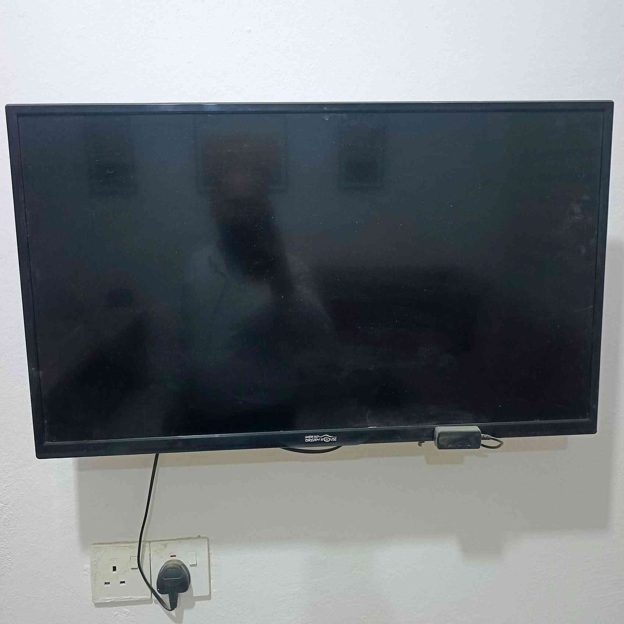 اغراض نظيفة جدا للبيع مكانها مركز الحلة .ملاحظة أبيعها كلها سوه
***********
