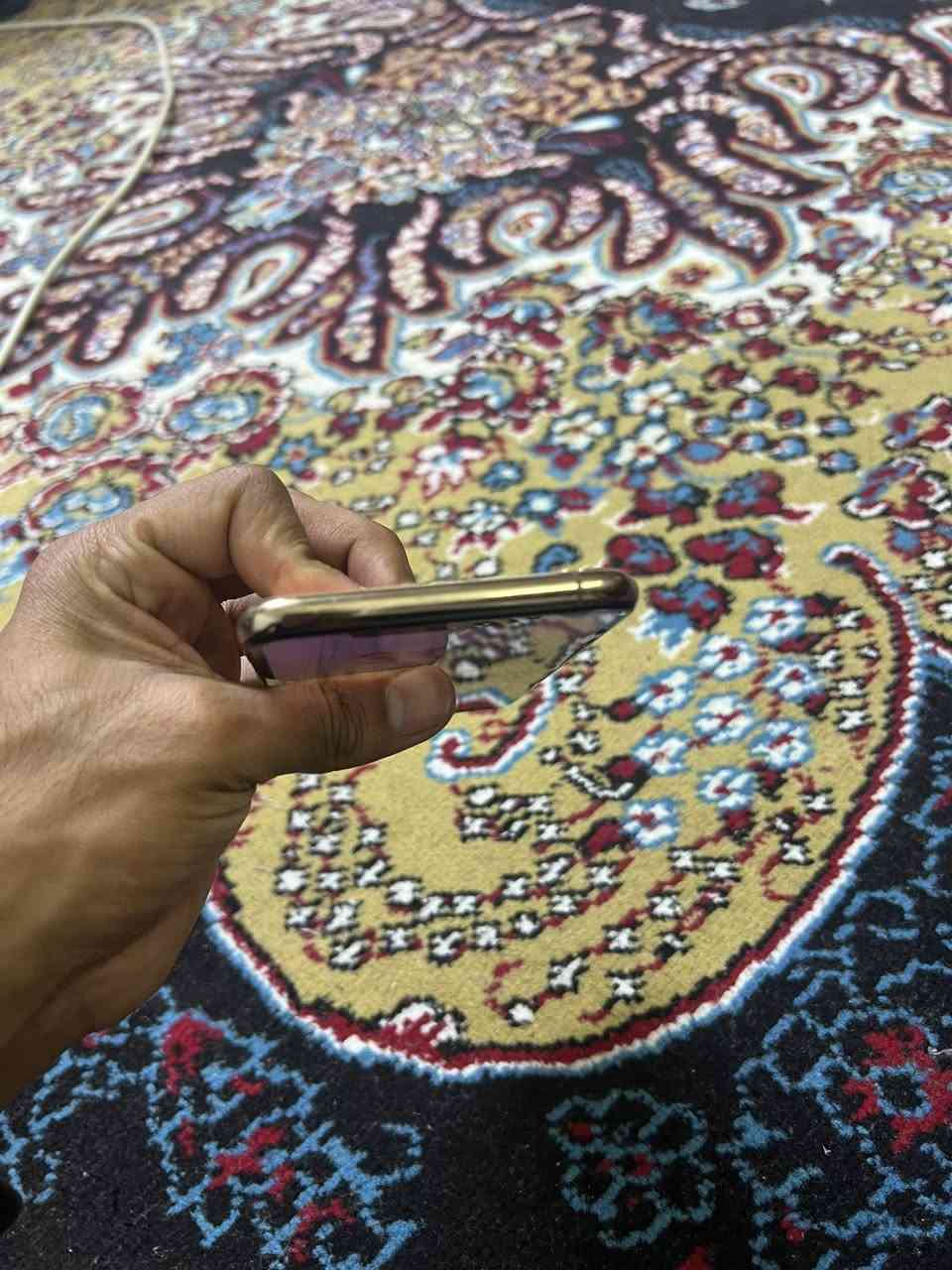 سلام عليكم البيع ايفون اكس اس ماكس ذاكرة 256 نموذج m  مبدل بطاريه 100  فقط الجهاز كله شغال مابي اي عطل فيس ايدي متوقف  والضهر مفطور كامرات نت اتصال كله شغال 
السعر 125 بي مجال 
ديالى بعقوبه التحرير 
***********
