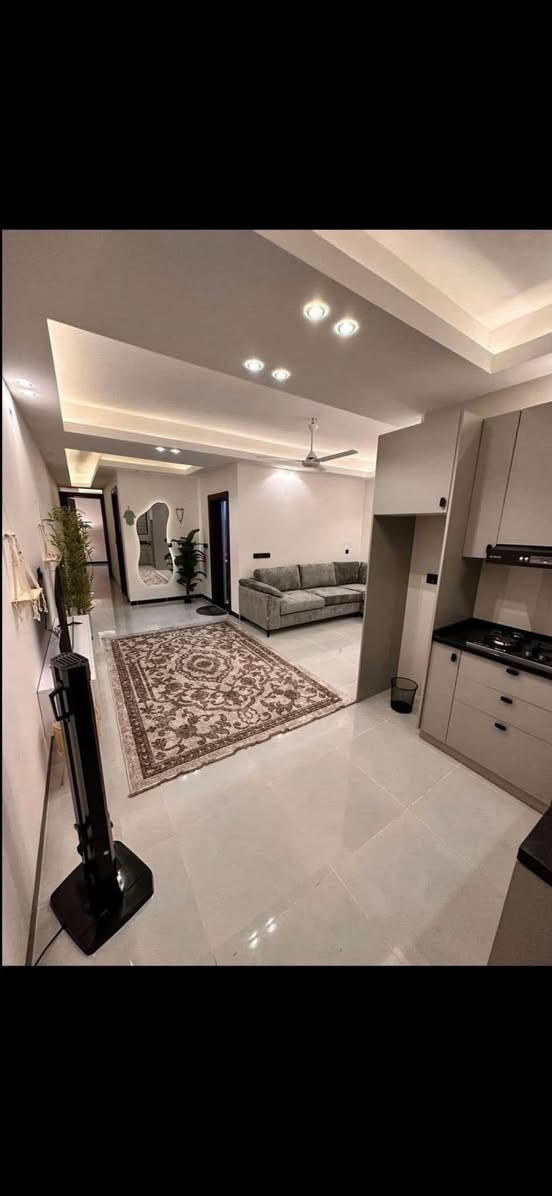 شقة للإيجار – المنصور الداودي
شقة طابق أول مؤثثة VIP
تتكون من:
غرفتين نوم، صالة، مطبخ، حمام
موقع مميز وقريب من جميع الخدمات

📞 للاستفسار: ***********
