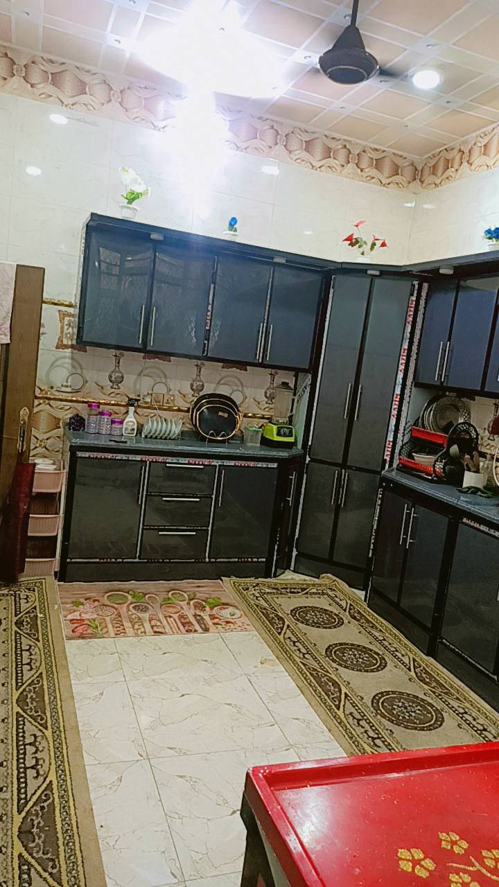 بيت زراعي البيع قرب مجمع فاهم حي شهداء ***********
