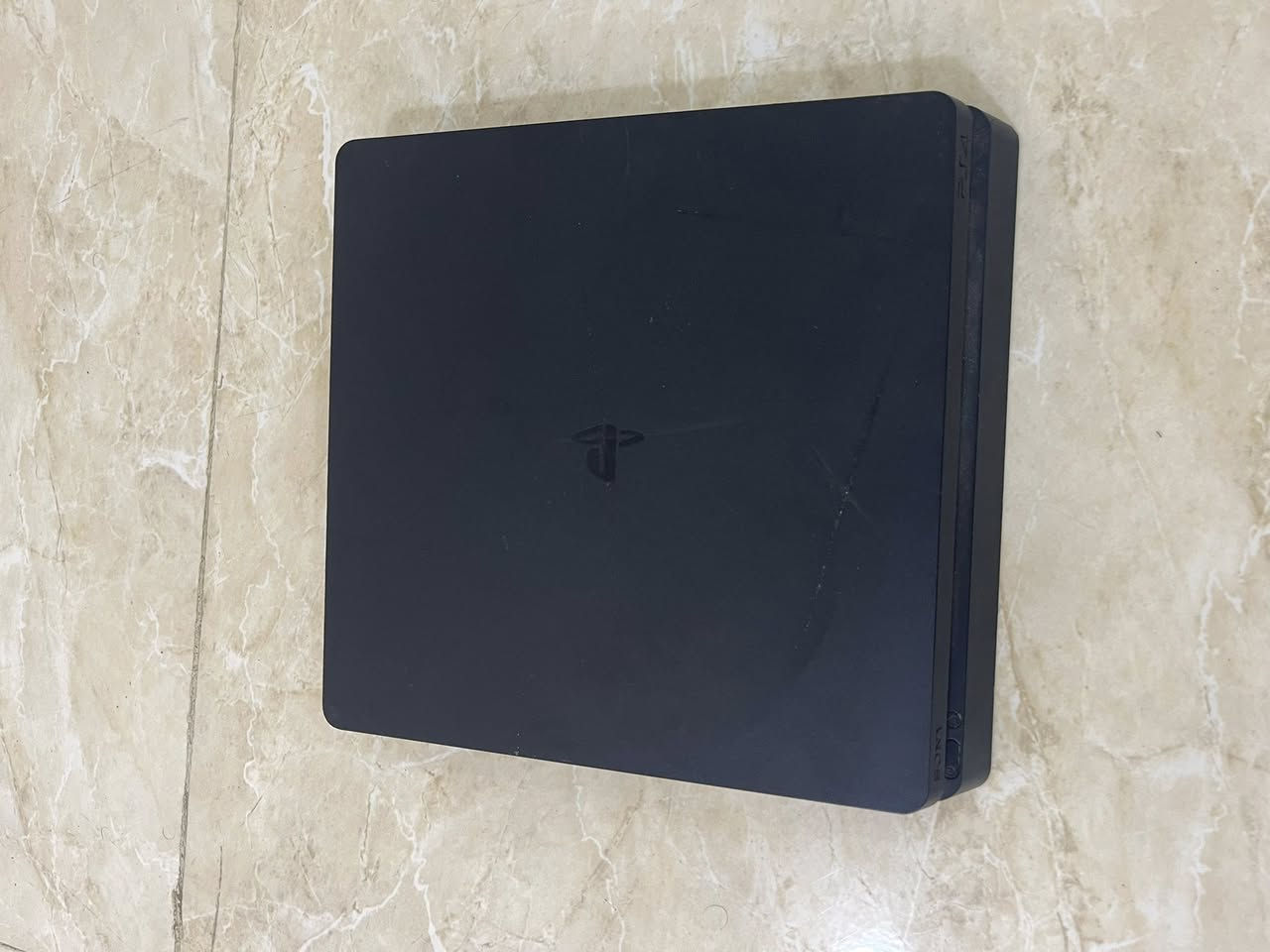 سلام عليكم بلي 4 سلم للبيع
لبلي نضافه فول ويا قرصين جيتي اي فايف وكريتوس الجزء 4

ويا كيبل اشدي ويا جوستك وحده

ذاكره 500 كيكه

السعر 250 بي مجال كلش قليل

بكاني البصره تنومه الصالحيه عقارات الشايب
رقم التلفون ***********
