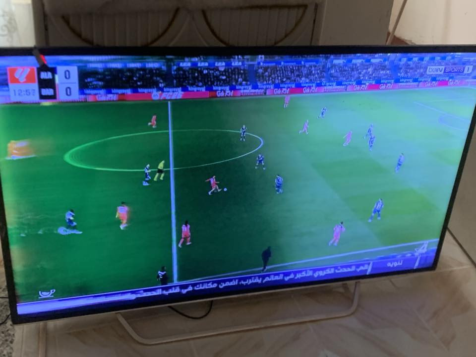 شاشة حجم ٥٥ بدون نت
عيبها واضح جهة يسار من شاشه بيها تشويش 
مثل ما موضح بالفيديو 
سعر ٧٠


**إذا كنت صاحب هذا الإعلان وتريد حذفه لأي سبب، رجاءا أرسل رسالة إلى الدعم الفني**