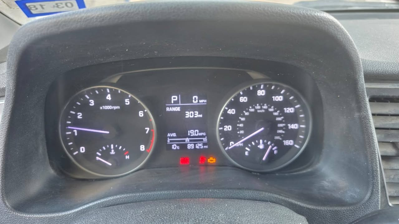 النترا ٢٠١٧ وارد امريكي
رقم اربيل القديم
ويل كب
شاشة
كامرة خلفية
ثلاث انظمة قيادة
محرك ٢٠٠٠ دوش
وباقي المواصفات الاعتيادية.
ضربة السيارة موضحة بالصور
قطعة واحدة تبديل وهي البنيد ويوجد صبغ قليل في الجاملغات اليمين واليسار.
يوجد ايضا ضرر  بسيط في صندوق السيارة موضح بالصور نتيجة التحميل و يوجد جرد بالصندوق حول هذا الضرر.
السنوية منتهية منذ ٢٠٢٣ الشهر الثامن.
عداد السيارة تقريبا 90 الف ميل علما انه السيارة ماشية في امريكا 42 الف ميل. يعني ماشية في العراق بحدود 48 الف ميل. 
السيارة عند شخص واحد منذ ترقيمها.
السيارة باسم شخص كردي وعندي وكالة من عنده وجاهزة للتحويل ان شاءالله. 
السعر المطلوب: 118 ورقة وبيها مجال
مكان السيارة: حلة / شارع ٤٠
#النترا
#سيارة للبيع 
#الحلة حلة, بابل


**إذا كنت صاحب هذا الإعلان وتريد حذفه لأي سبب، رجاءا أرسل رسالة إلى الدعم الفني**