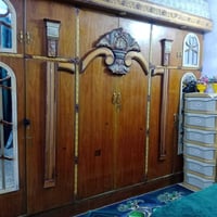 غرفة خشب • خشب ثقيل • رئاسة العبيدي