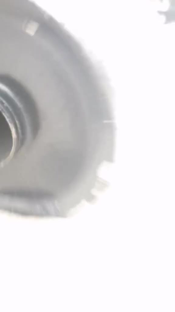 سلام عليكم مطور لبيع سخت موديل 20مكينه نضيفه فوال مفتوح مره واحده فقط رقم مبيل 
‏‪0787 867 8160‬‏
