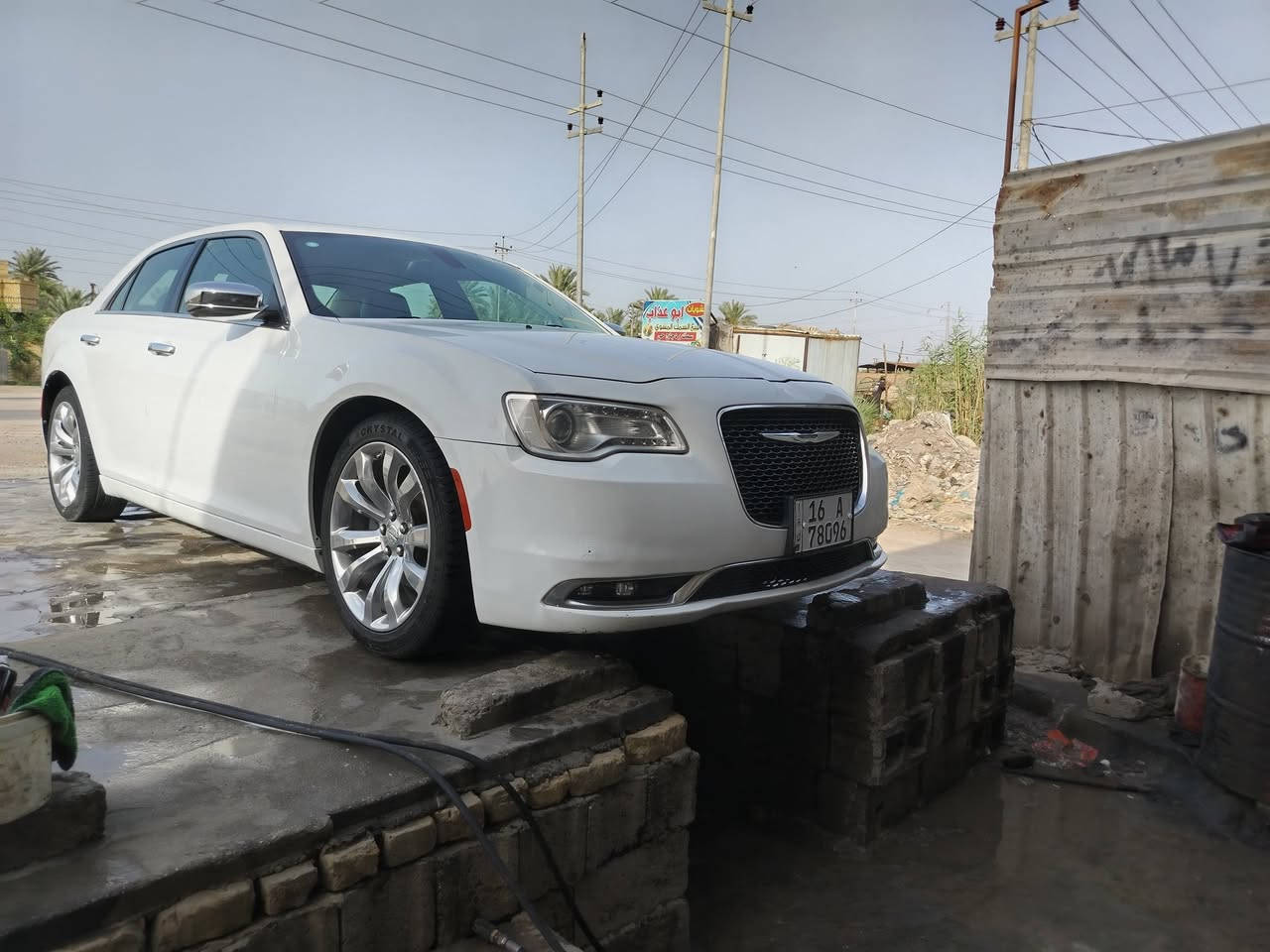 السلام عليكم اوباما 2015اصل اصل سياره دخول جديد كتاب ضباط سياره توها داخله تحويل مباشره رقمها قادسيه صاحبها بالناصريه بها رشه صبغ بالهلال والباب الخلفي والباقي مكفوله مكينه وكير وحداديه مكفولته تبريد سياره جاهزه للاخير مكاني ناصريه درهم مراوس وبيع نقد سعرها 210 وبيها مجال للشراي يتصل وانا خادم اتصل *********** تصل،)) وتساب ***********
