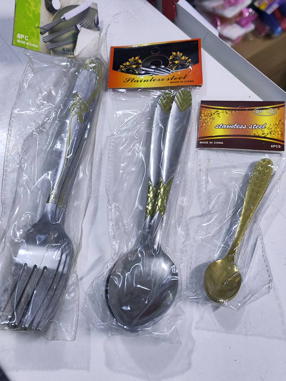 اهلا وسهلا بيكم في محل فرحة العمر زورونا تجدون ما يسركم كلشي متوفر منزليه وحاجه الف الفين وثلاثة الاف موقعنا الرمادي التاميم قرب ركن المدينه للتواصل على الخاص او على الارقام التاليه
***********
***********
يوجد خدمة توصيل لجميع المحافظات العراق
