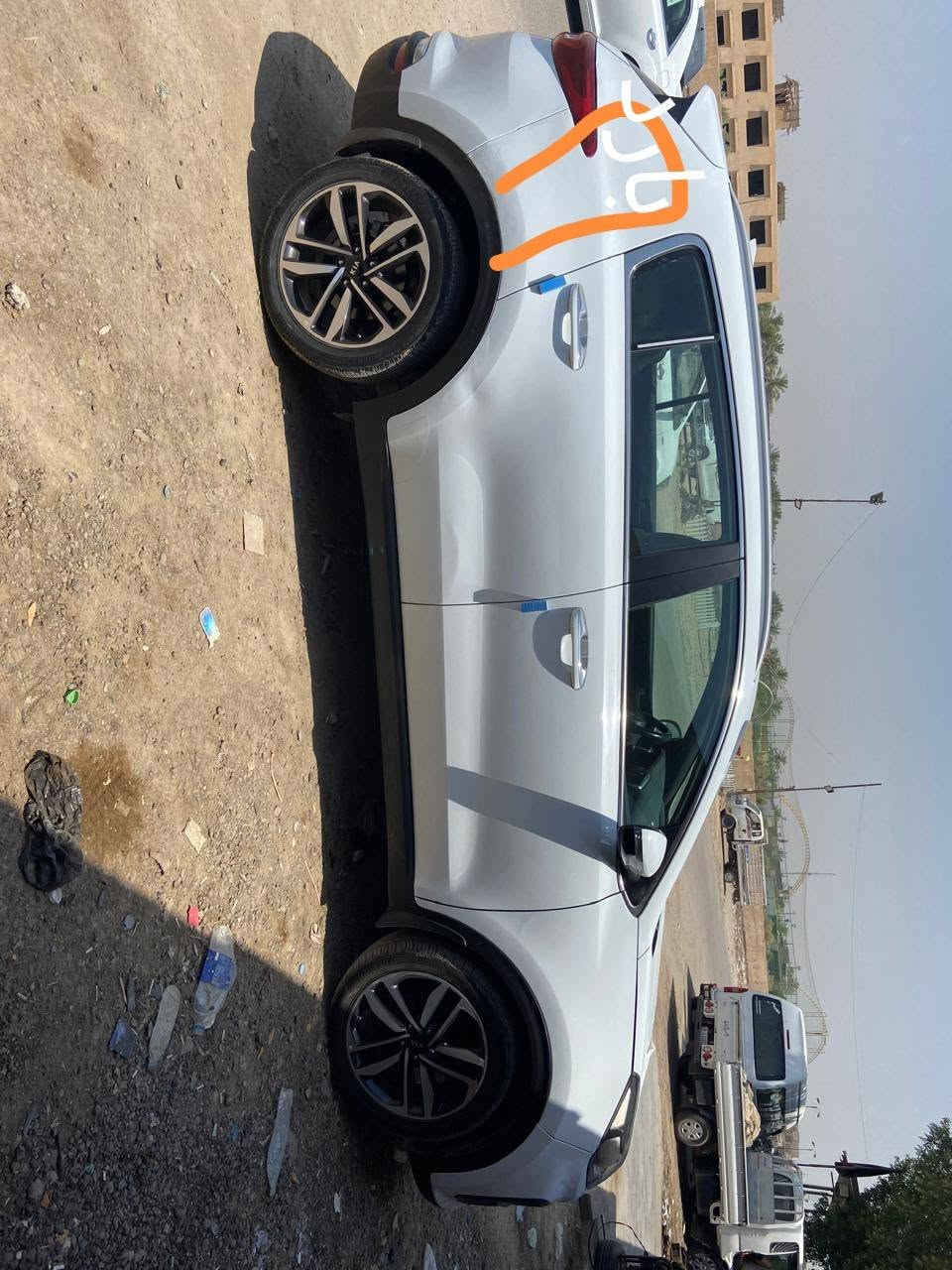 سبورتج 2020 خليجي رقم بغداد ماشيه 56 مكينه كير تبريد مكفول بيه صبغ وبارد موضح بالصور وبيه تصليح بالشاصي اليسره بدايته السعر 135 وبيه مجال المكان بابل للاستفسار ***********او ***********
