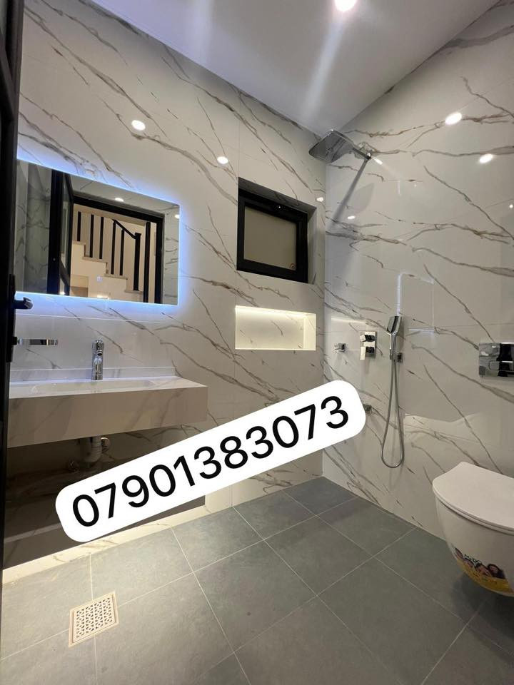 اعلان ايجار تجاري
مشتمل للايجار مساحة ٦٠ م  الداودي محلة ٦١١  فول ديلوكس   موقع مميز قريب جدا من شارع ١٤ رمضان ومنطقة اليرموك الاربع شوارع يصلح مقر شركة او مكتب تجاري او عيادة مجهز بكاونترات مطبخ  ومنظومة كاميرات وانترنت وستلايت وسبالت يحتوي على 3 غرف و3 حمامات وصالة ومطبخ ومنور  ومدخلين 
 
للاستفسار ***********
