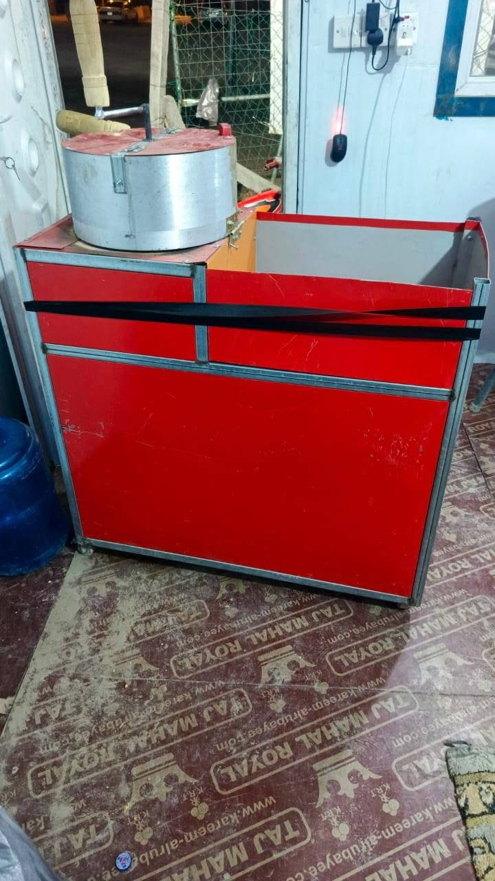 مكينة شامية للبيع مامستخدمه بس سبوعين سعر ولاستفسار على رقم ***********
