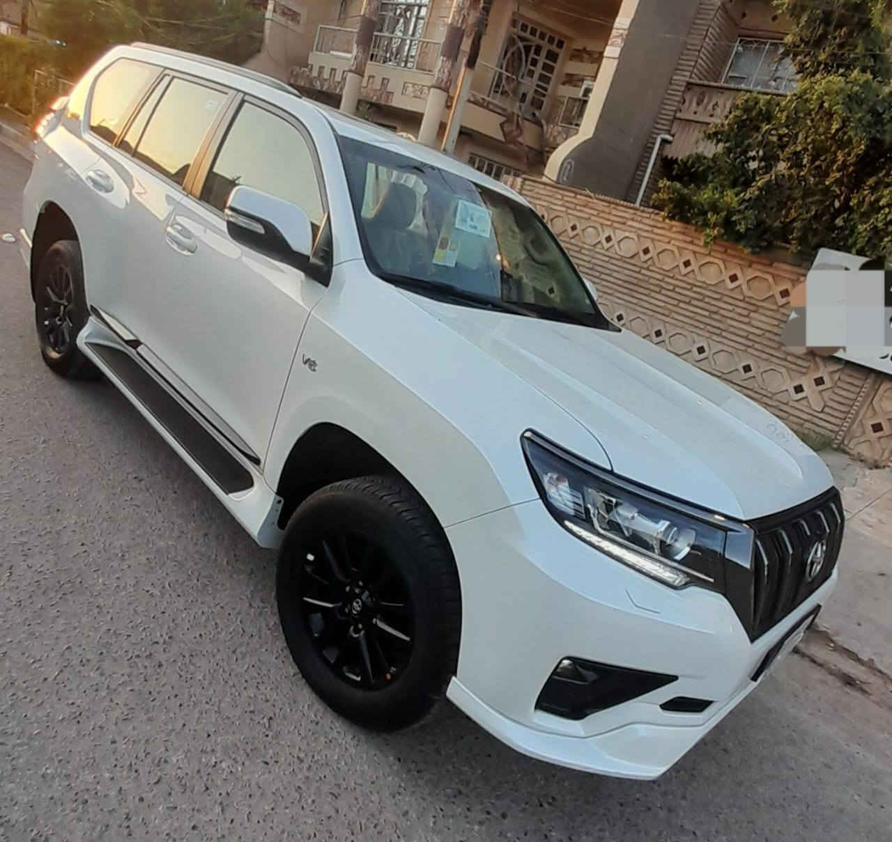 السلام عليكم برادو موديل 2021 رقم بغداد فئة TXS مدنايت اصليه وكالة ساس مكفوله كفاله عامه موصفات فول واحد ع واحد رقم التلفون ***********
