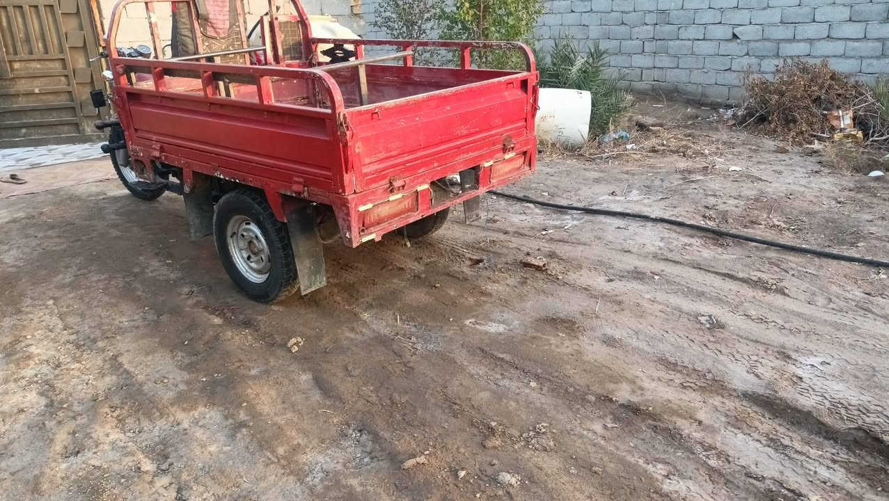 السلام عليكم شباب ستوته البيع جاهزه نوع يفان  موديل 2008  بديه 14 كهربايات كله شغال ستوته جاهزه اوراق كامله السعر  / 1200
وبيه مجال  مكاني سوق الشيوخ الطار العبرات 

شباب انه مكلف بل نشر رجائن لحي يراسني هاذ رقم صاحب ستوته ***********
