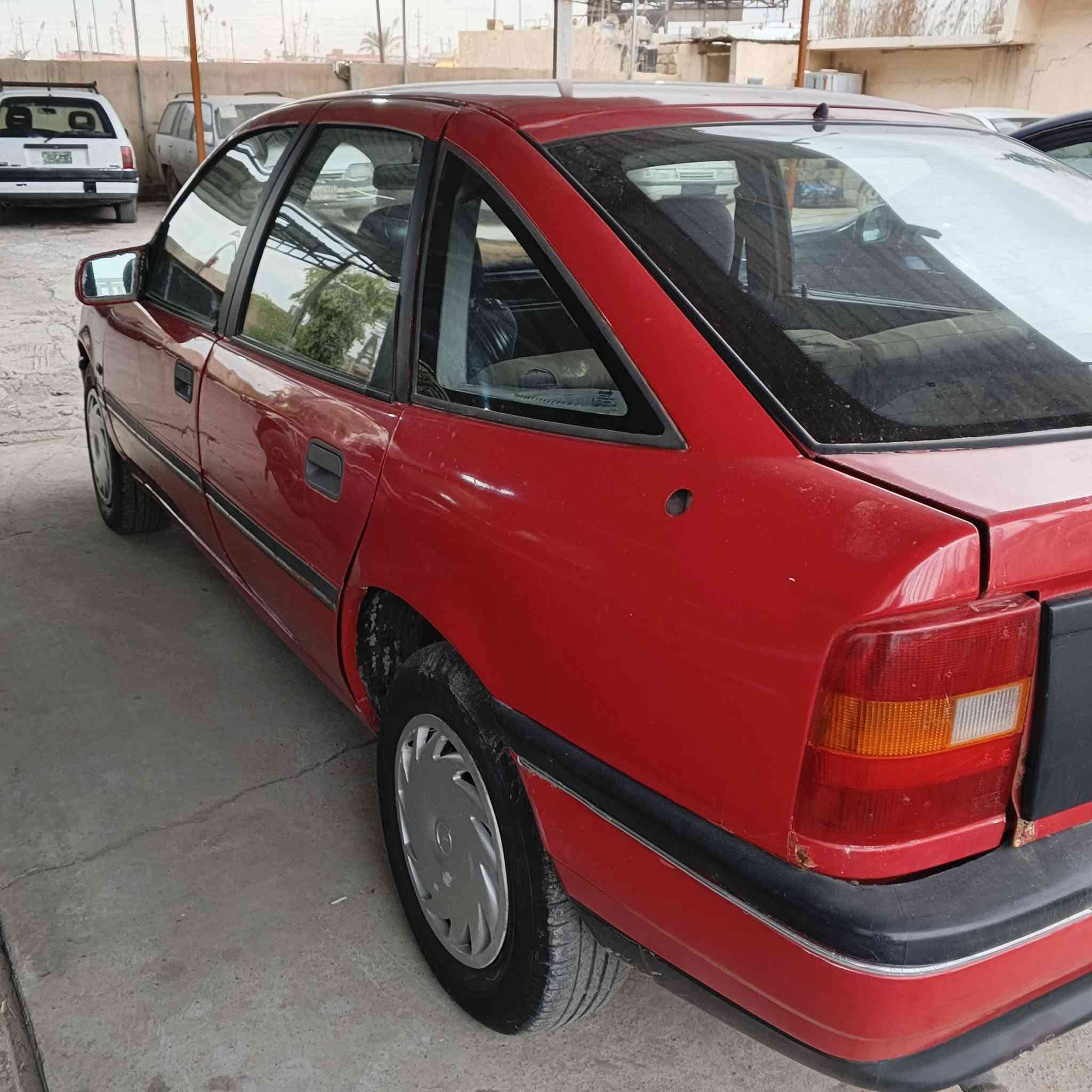 أوبل فكترا للبيع موديل91 حجم 20 محرك وكير شرط بيها كم قطعه صبغ بدون حادث ابيع عام شرط جماليه سنويه عظم الى 2029
مكان السياره برطله
السعر 33 وبيها مجال
تلفون+واتساب ***********
