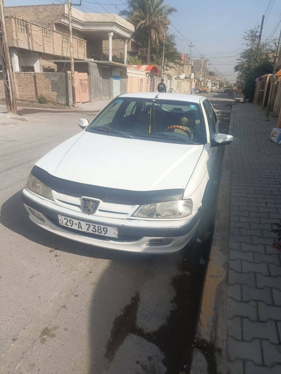 بيجو بارص 2011 محرك وكير نضيفات تايرات نص عمر الكشر مثل ماموضح بالصور السيارة يرادلها ترتيب ابيع كوم حديد رقمها واسط مشروع وطني سنوية باسمي سعرها 25 ورقة 
رقم الموبايل ***********
