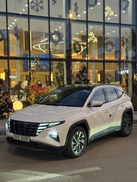 للبيع سياره توسان خليجي موديل ٢٠٢٤ فول مواصفات السياره ماشيه ٥٠ الف كم...