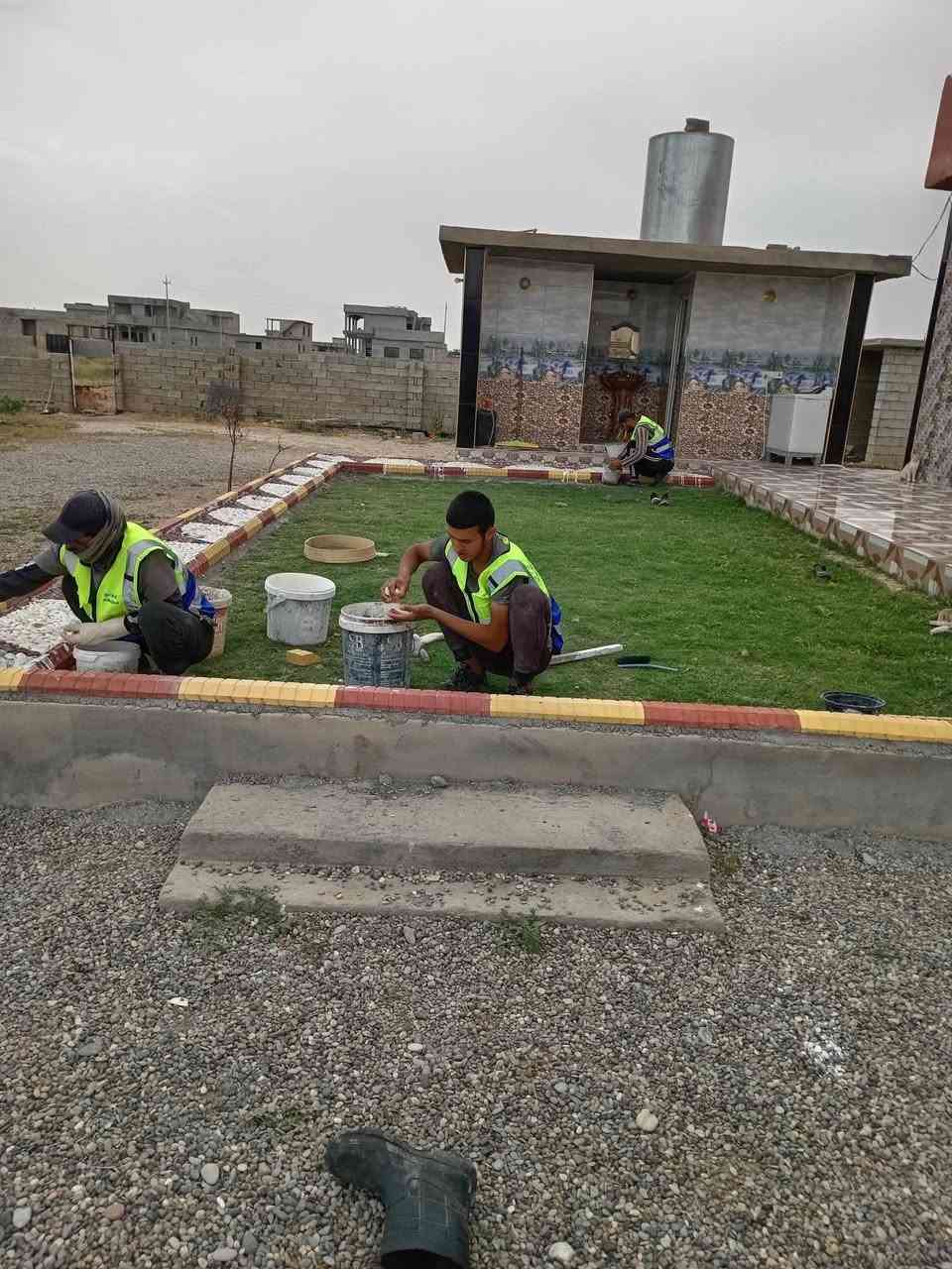 السلام عليكم ورحمة الله وبركاته
كادر مقرنص وبيهارتون وشلالات دقه في العمل تفصال حدائق وتجهز مواد كرسته وعمل وفرش الثيل وعمل النافورات والكوبلنات حجرحلان ومرمر والاستفسار التواصل على الرقم ***********
