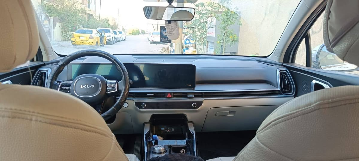 ‎سورنتو 2024 
‎رقم اربيل دولي كفالة عااامة ضمان دولي 
‎ماشيه 47000 الف 
‎مواصفات السيارة 
‎محرك 6 سلندر 3500
‎ويل 20 
‎شاحن واير لس
‎مري كهرباء (شفط)
‎بصمة تشغيل او تشغيل عن بعد او بصمة أبواب 
‎تبريد لمس touch 
‎كير ماوس 
‎لايت زنون 
‎حساسات امامية 
‎حساسات خلفية 
‎كامرة خلفية 
‎جنطة كهرباء 
‎درايف مود ٤ وضعيات
‎تحكمات ستيرن 
‎٣ قطع تبريد 
‎جي بي اس 
‎كار بلي 
‎تحديد مسار 
‎نزول منحدرات 
‎سايد بريك بصمة 
‎وباقي المواصفات معروفة بيهة 
‎[ السعر 295ورقة ] 
‎مكان السيارة محافظة بابل 
‎  ***********
‎ حلة, بابل
