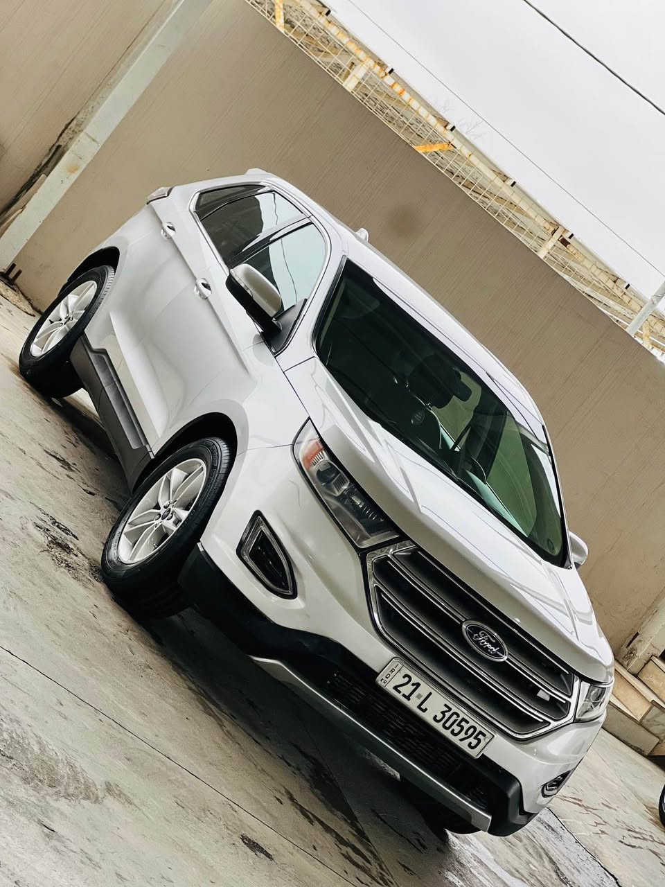 فۆرد ئیدج
مۆدێل ٢٠١٧
مواسەفات SEL
فول مواسەفات تەنها بانۆراما نیە
گێڕ و مەکینەی نەکراوەتەوە بە شەرت
سەنەوی رەقەمی تازەیە
دەعامی بۆ دەعامی بەشەرت هەموو گیانی جایزە
بارچەو پەڵەیەکی بۆیاخە بێ ناو بێ دەعم
ناونیشان سلێمانی
رقم☎️ ***********
نرخ ١٣٧$ السليمانية, العراق
