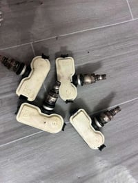 حساسات شغلات مال فورتي 17/18 اصليات  الشراي يتصل 07764094756 على الفحص
