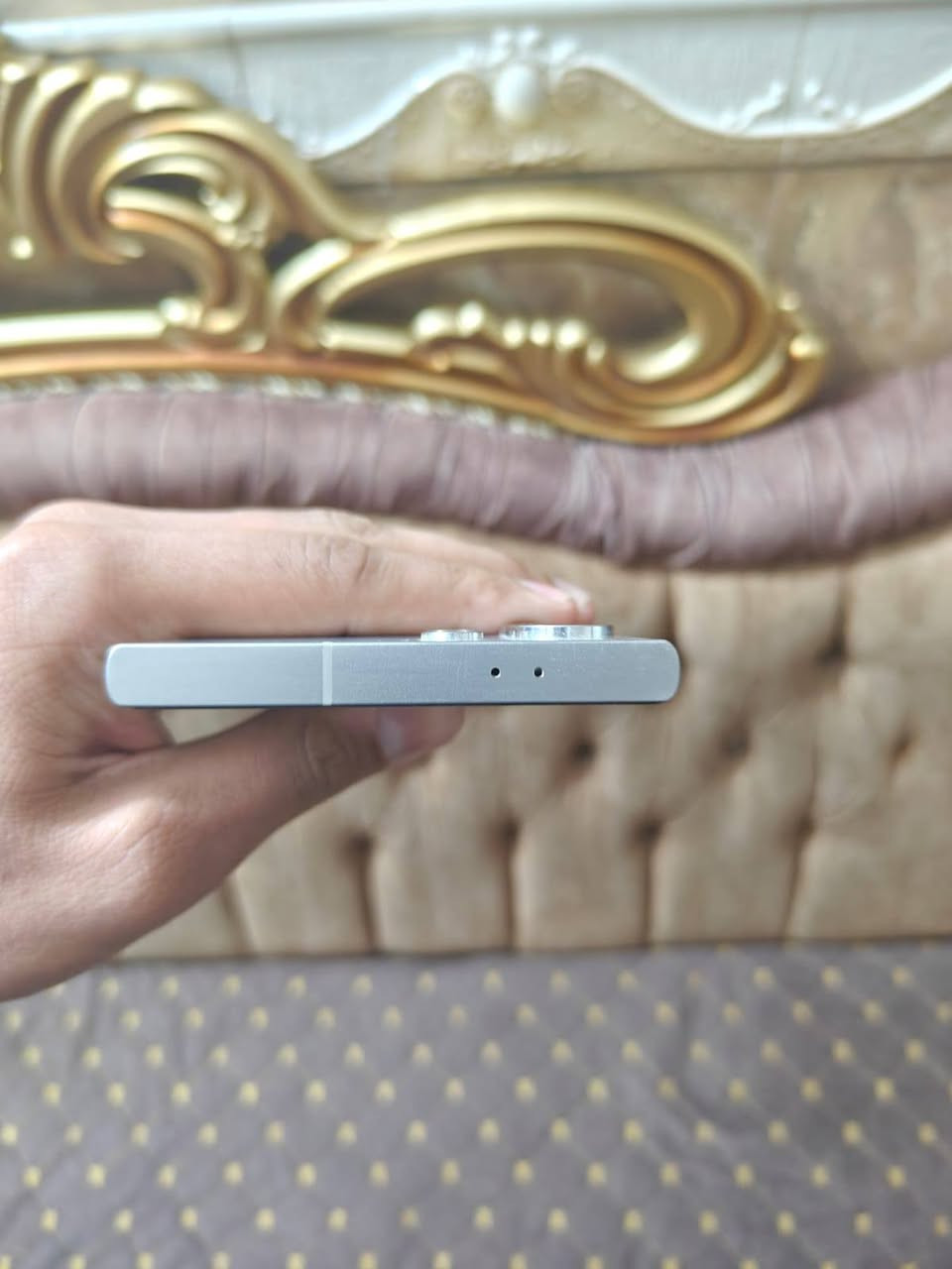 السلام عليكم اس ٢٤ الترا نضيف ذاكره ٢٥٦ رايد ٩٥٠ مكاني بغداد العبيدي ***********
