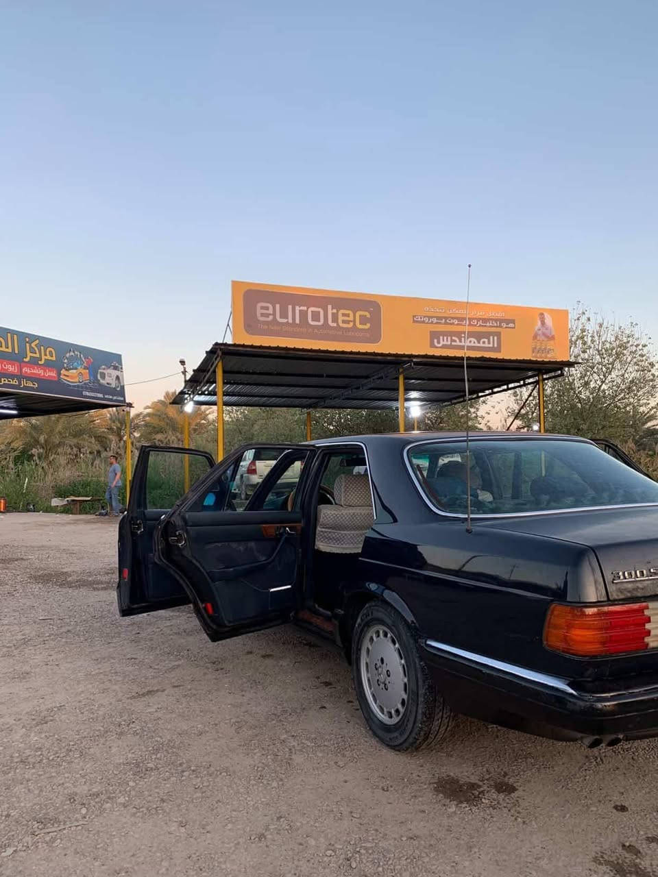 🟥 اقرة المنشور لل اخير حاجيلك تفاصيل ورجائن لمو شراي لا يكسر بحلال لعالم وشكرا       سلام عليكم من رخصة ابو لكروب المحترم سياره مارسدس جانبو رئاسي مديل ١٩٩١لون ازرق غير محدد محرك وكير بلادي قبق اسود ٣٠٠ بي خيط بسيط بدون تنقيص تبريد شغال تدفئه شغال التنته طكتين شغال سويج ريمونت سنتر لك علما أن السياره من شتريتهة من راعيهة   صار عندة بيهه حادث جهه اليمين صدر تبديل  جاملغ اصلي مال  تفصيخ اصلي  وجود   ضربه بلجاملغ الخلفي  تصليحه عل حار مكوي خفيف طاكة عدة  تكمة باب صدر قريب من جامة ل امامية وتم لحمهة من قبل صاحبهة السياره داخلها بلاديه لون نيلي كشنات وبطاين ودشبول البوب الاماميه كانترول كهرباء مع التجاوي الكنترول عاطل الموطارات شغاله بوب الخلفي أيضا الجام كهربائي علما السياره صدر أمامي وخلفي نضيف كير واكسل مكفولات  تايرات 4جدد نص عمر نضيفات باتري جديد انجيكو ل اصلي ٩٠امبير وتم تبديل سحبة عنكبوت كاملة وارد ياباني مع جدرية وتبديل فيتبم جديد مع فلتر  رقم بغداد مرور رقم انكليزي مرور الغزالية  وسنوية باسمي السنويه  ألسعر ٦٢ وبيهه مجال واني خادم للطيبين رقم تلفون ***********علي ابو محمد مكان سيارة لتاجي شمال بغداد
