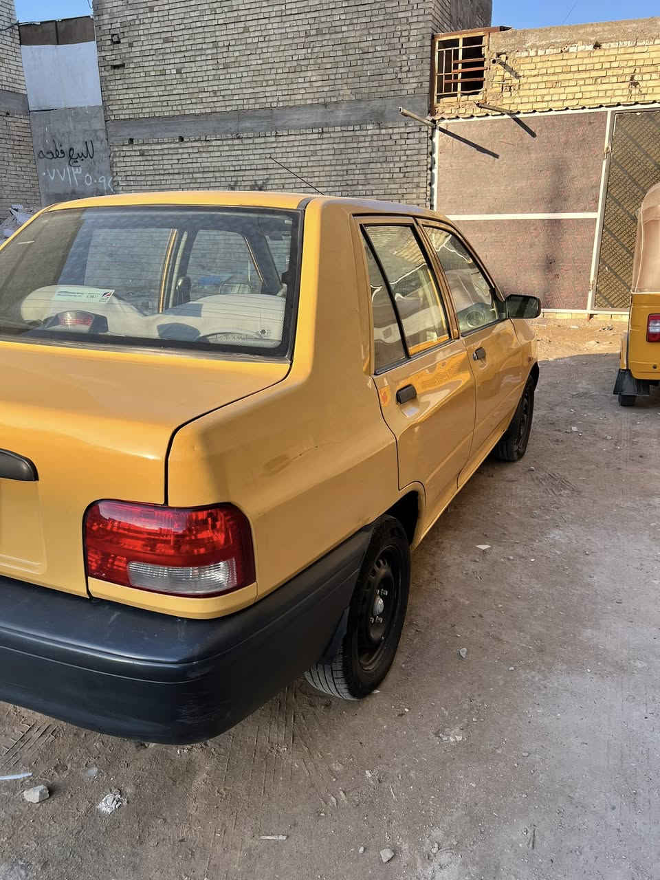 سايبه 2015
السياره معمر بطانه جاملغ وهلالات

كير مكينه بلاد ما مفتوح 

مساند مال دبلات 

ومساند مال شاصي 

تبريد وتدفئة جديد 

دوشمه جديده

صدر جديد 

جاملغات مصبوغ جماليه 

شاشه و كامره

السعر 40 وبيها مجال

العنوان حي الكوفه نهايه حي اور 

‭0770 759 4647‬
