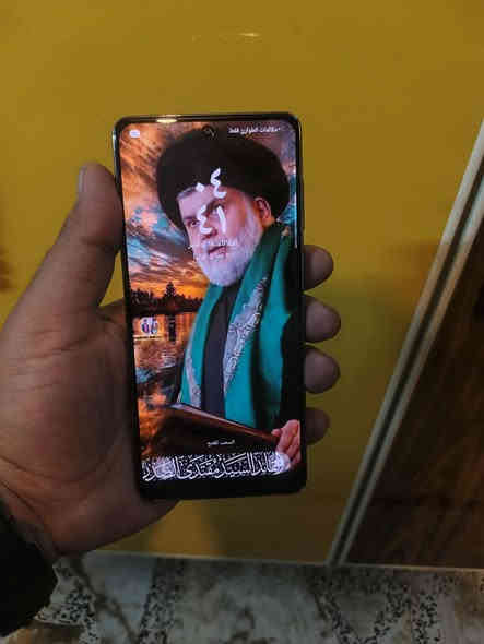 جهاز سامونك A73 ذاكره ٢٥٦ نضافه فول زلغ مابي سعر ٢٠٠ وبي مجال بصيط شراي يدخل خاص ويدلل مكاني حسينيه الراشديه رقم ***********
